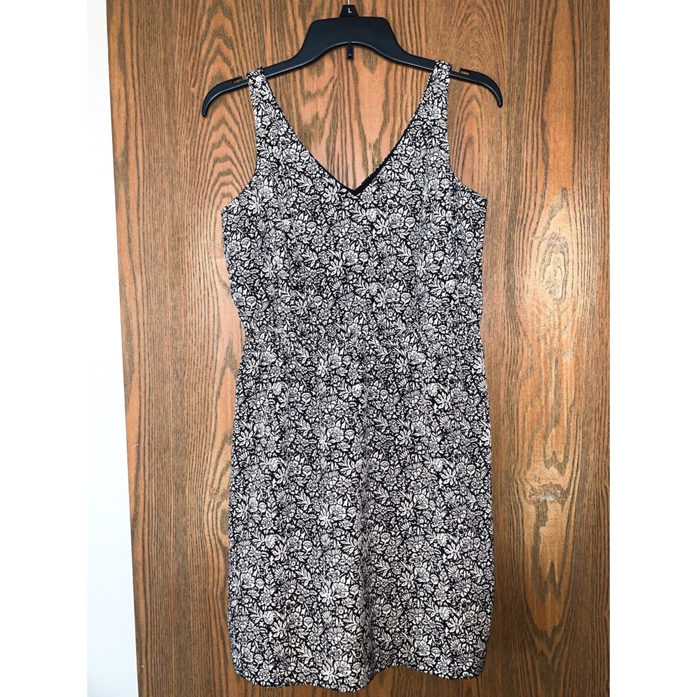 ✨NWOT LOFT | Floral Print Dress✨